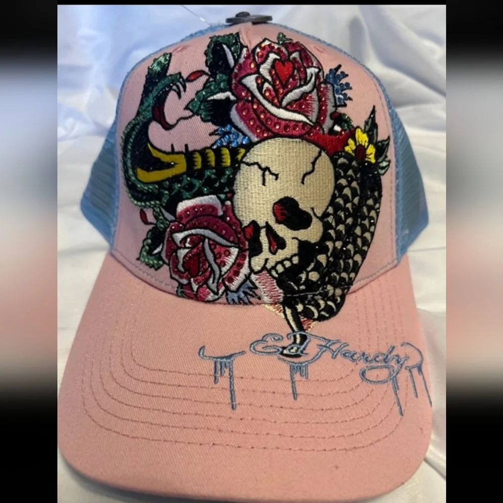 Don ED Hardy Vintage Mesh Snapback Trucker Hat
